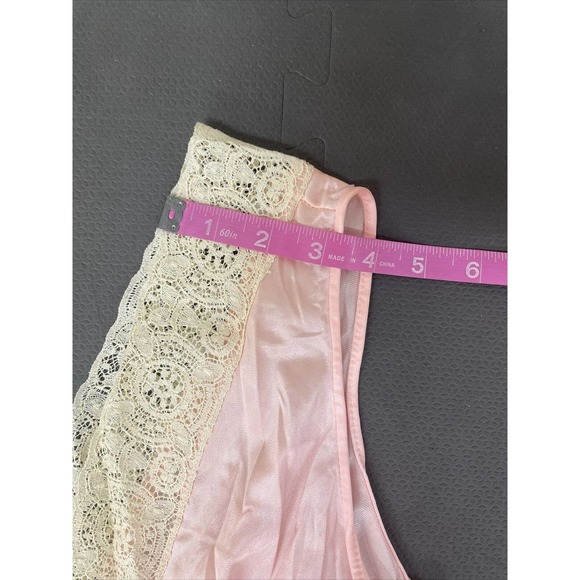 Vintage Miss Elaine Long Nylon Nightgown Peach & Lace no Size FS Bnfts Charity - Picture 10 of 10